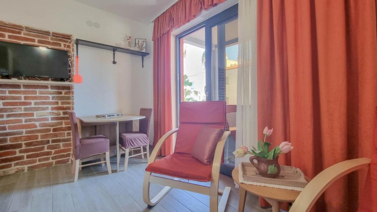 Enio Apartment Novigrad  Luaran gambar
